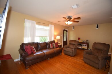 1130 Stonecrest Dr, Houston, TX 77018 - photo 7