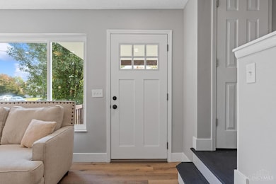 5696 Biscayne Ave, Cincinnati, OH 45248 - photo 3