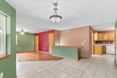 W10765 E Harmony Dr, Lodi, WI 53555 - photo 6