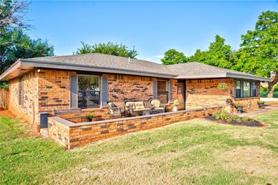 3512 W 7th St, Elk City, OK 73644 - photo 2