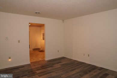 52 Iden Ln, Martinsburg, WV 25404 - photo 7