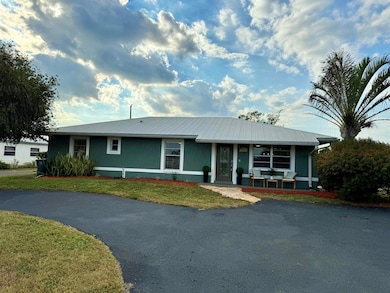 1240 Stillwell Rd, Belle Glade, FL 33430 - photo 2