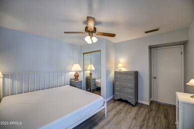 Bedroom 2-pic 2