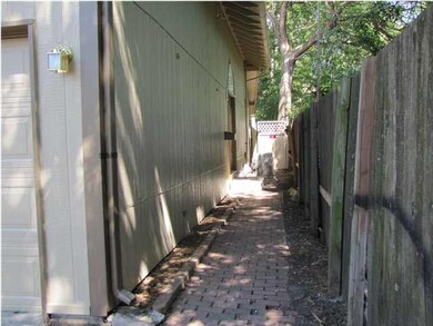 ENTRY WAY