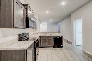 1412 Ester Ln, Ennis, TX 75119 - photo 4