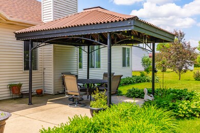 12134 Catalpa Ct, Plainfield, IL 60585 - photo 4