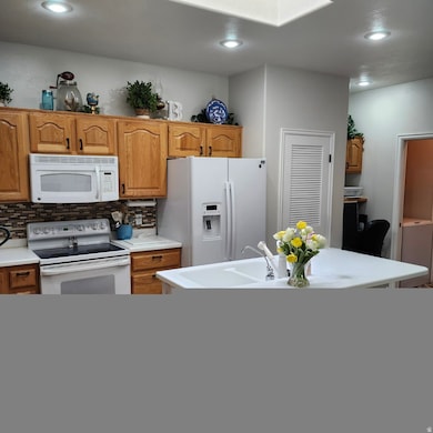 111 N Turnbury Ln, Washington, UT 84780 - photo 4