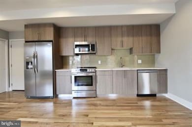 1642 Cambridge St unit C, Philadelphia, PA 19130 - photo 2