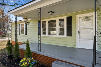 1722 Speedway Dr, Anderson, SC 29621 - photo 2