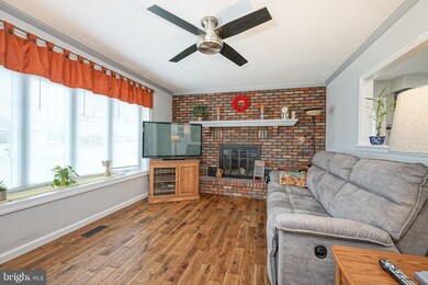 1806 York Ave, Williamstown, NJ 08094 - photo 4