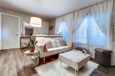 Beautiful and Spacious Living Room