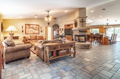 Open, Spacious Floor Plan