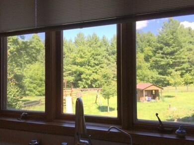 4660 Stonewood Dr, Middleton, WI 53562 - photo 6