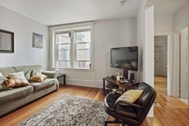 82 Shepton St unit 3, Dorchester Center, MA 02124 - photo 2