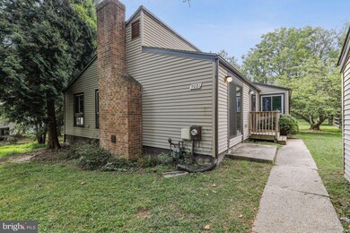 9081 Goldamber Garth, Columbia, MD 21045 - photo 2