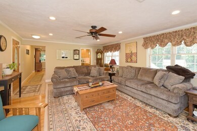25 Edward Rd, Mendon, MA 01756 - photo 4