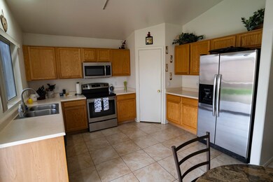 Poppy Kitchen