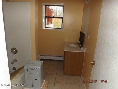 528 Seese Hill Rd, Canadensis, PA 18325 - photo 6