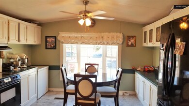 175 Leavitt Rd, Pittsfield, NH 03263 - photo 6