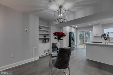 5520 B St SE, Washington, DC 20019 - photo 6