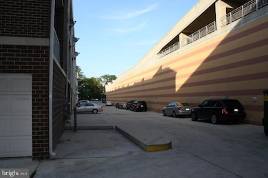 1372 Monroe St NW unit B, Washington, DC 20010 - photo 6