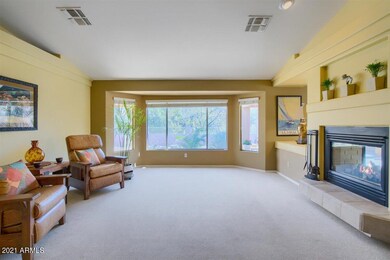 06-Living Room