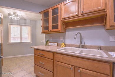 11016 W Thunderbird Blvd, Sun City, AZ 85351 - photo 6