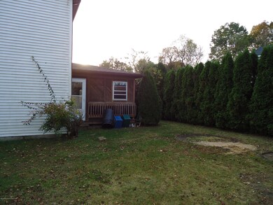 11 Rachel Dr, Archbald, PA 18403 - photo 6