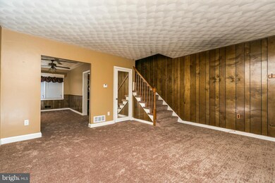 2129 Firethorn Rd, Middle River, MD 21220 - photo 5