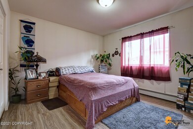 Upstairs BR1