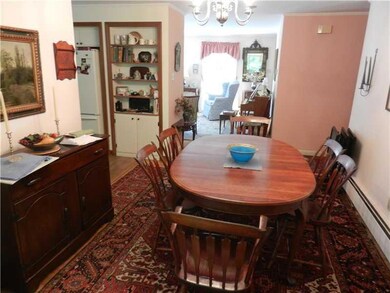 Dining Room. 10 X 11 1/2 dining...