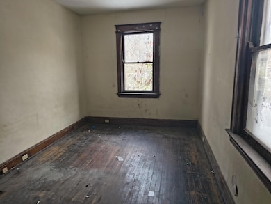 118 E 24th St, Covington, KY 41014 - photo 4