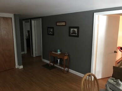 82 High St unit 4, Stratham, NH 03885 - photo 3