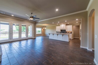 9022 N 65th East Place, Owasso, OK 74055 - photo 2