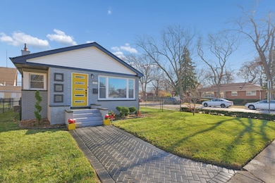 12447 S Bishop St, Calumet Park, IL 60827 - photo 3