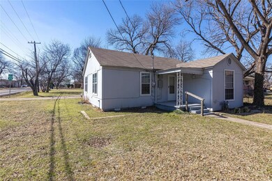 1107 S Paris St, Ennis, TX 75119 - photo 3