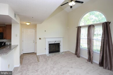 14114 Bowsprit Ln unit 910, Laurel, MD 20707 - photo 2