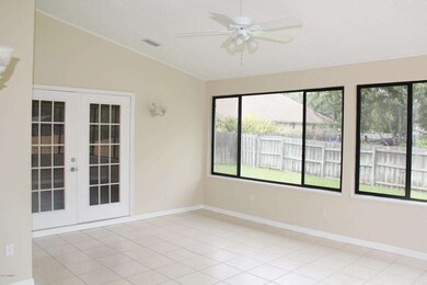 Indoor Porch under AC (5)
