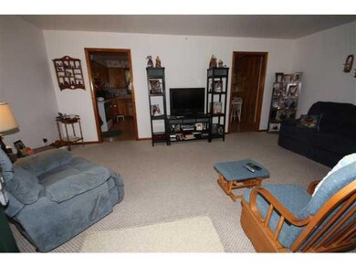 5280 Denoise St, Columbus, IN 47201 - photo 2