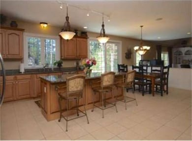 18 River Bend Rd, Upton, MA 01568 - photo 2