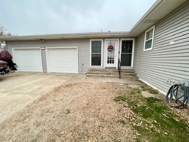 126 S 10th St, Wakeeney, KS 67672 - photo 3