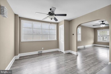 10 S Chestnut Ave, Maple Shade, NJ 08052 - photo 5