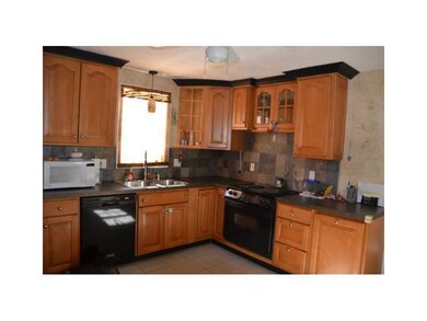 21 Brookside Ave, North Providence, RI 02911 - photo 5