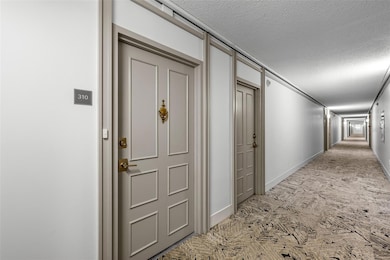 Harbour House unit 310, Tampa, FL 33629 - photo 2