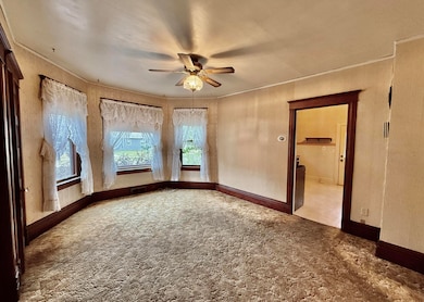 201 8th Ave SW, Aberdeen, SD 57401 - photo 5