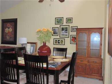 47 Davis Cir, Bella Vista, AR 72715 - photo 4