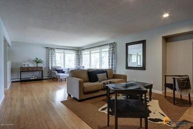 2637 Arlington Dr, Anchorage, AK 99517 - photo 5