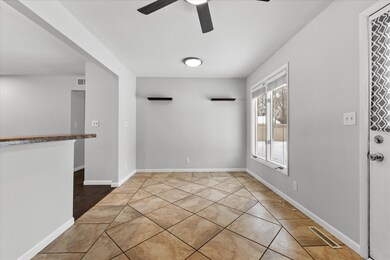 1328 Timberline Dr unit 5A, Joliet, IL 60431 - photo 5