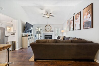 210 Pebble Ln, Jacksonville, NC 28546 - photo 7