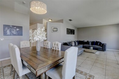 10745 SW 17th Place, Davie, FL 33324 - photo 7